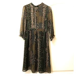 ⭐️ $5! Forever 21 Long sleeve midi dress